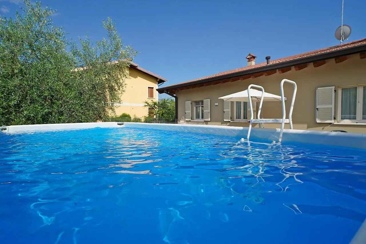Villa Serraglie Con Piscina Privata Raffa