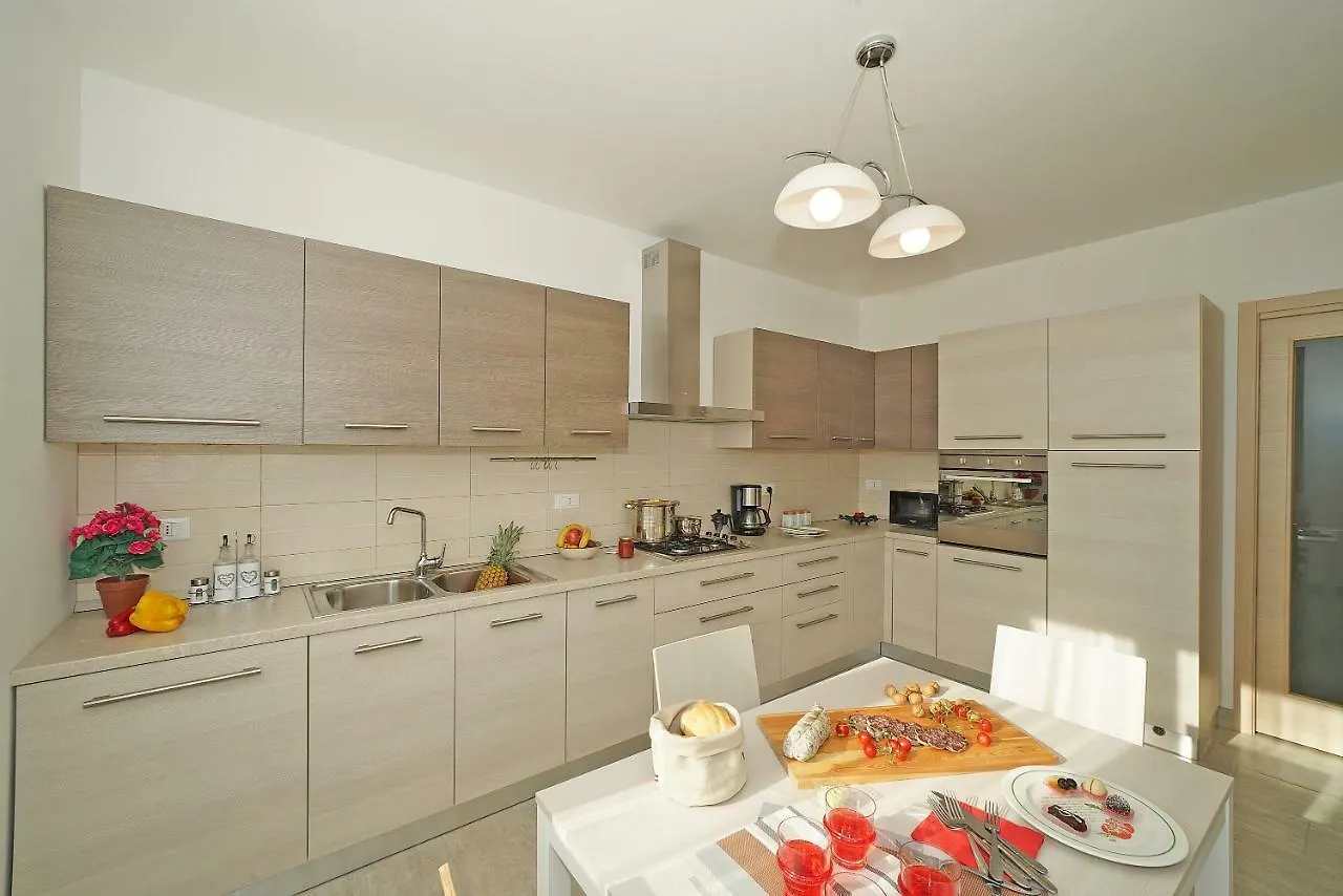 Villa Serraglie Con Piscina Privata Raffa İtalya
