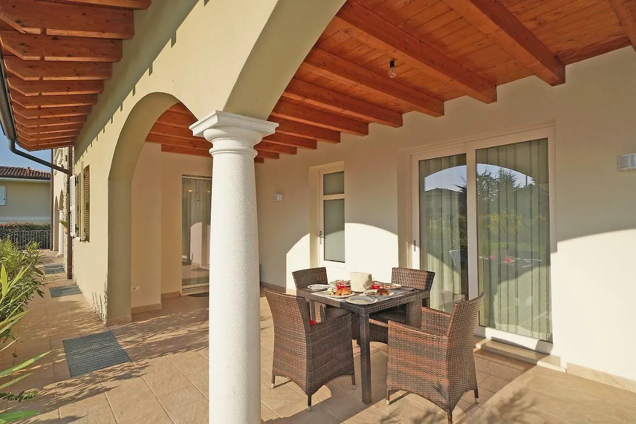 Villa Serraglie Con Piscina Privata Raffa