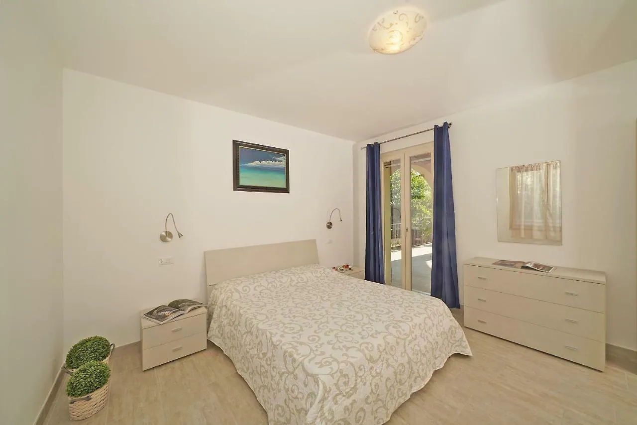 Villa Serraglie Con Piscina Privata Raffa